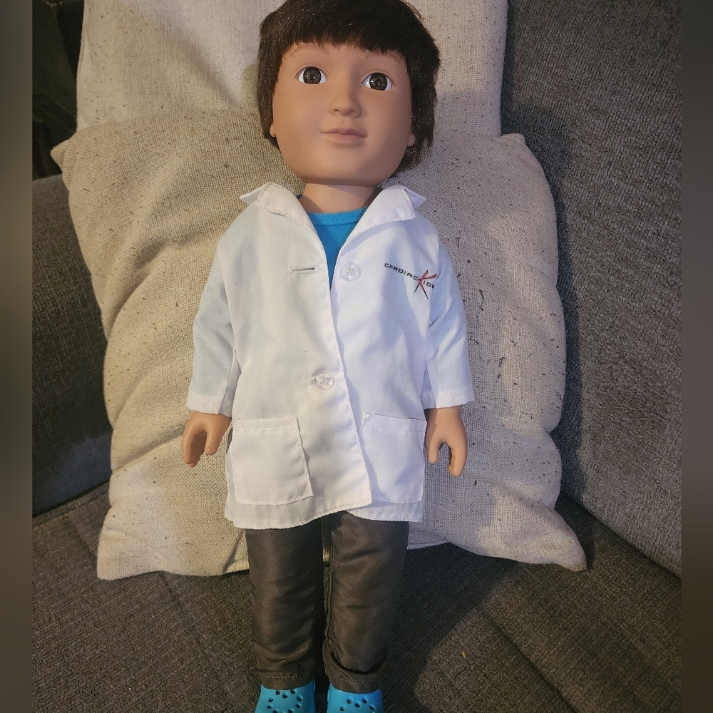 18-inch Cardiac Kids Doctor Doll